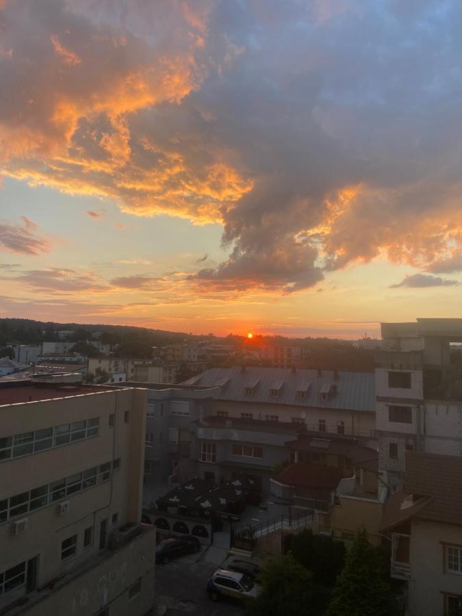 Pitesti Sunset View Экстерьер фото